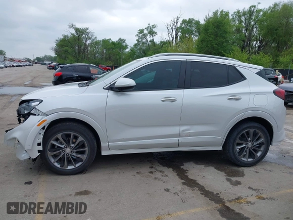2022 Buick Encore GX Select with VIN KL4MMESL4NB122084, listed as a IAAI auction lot 42113636 with 29,629 mi miles and . Bid and sale history available at DreamBid. Image 14.