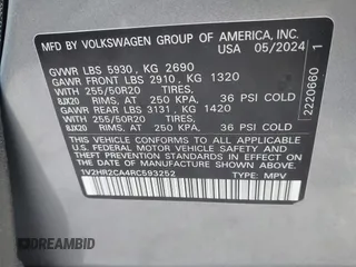2024 Volkswagen Atlas SE with VIN 1V2HR2CA4RC593252, listed as a IAAI auction lot 41828371 with 7,317 mi miles and . Bid and sale history available at DreamBid. Image 9.