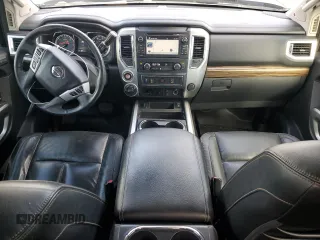 2016 Nissan Titan XD PRO-4X with VIN 1N6BA1F40GN510168, listed as a Copart auction lot 81030354 with 224,093 mi miles and Salvage Title. Bid and sale history available at carsss.com. Image 8.