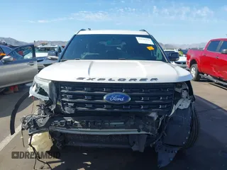 2017 Ford Explorer Sport z VIN 1FM5K8GT6HGA43481, wystawiony jako IAAI lot #42159456 z przebiegiem 86 010 mil mil oraz . Historia ofert i sprzedaży dostępna na DreamBid. Obrazek 13.