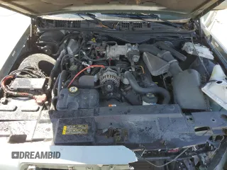 2006 Mercury Grand Marquis GS Convenience z VIN 2MEFM74W16X647926, wystawiony jako Copart lot #48807805 z przebiegiem 151 140 mil mil oraz Szkoda całkowita • Salvage title. Historia ofert i sprzedaży dostępna na DreamBid. Obrazek 11.
