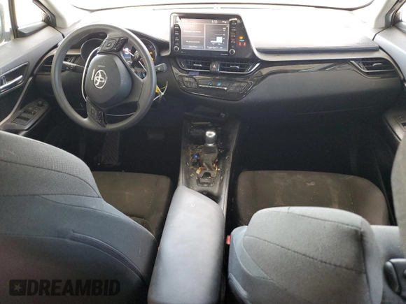 2021 Toyota C-HR LE with VIN NMTKHMBX0MR140098, listed as a Copart auction lot 72136544 with 43,869 mi miles and Clean Title. Bid and sale history available at DreamBid. Image 8.