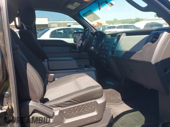 2014 Ford F-150 XL with VIN 1FTFW1CF1EKE20120, listed as a IAAI auction lot 42099294 with 207,198 mi miles and . Bid and sale history available at DreamBid. Image 5.