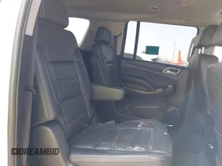 2019 GMC Yukon XL Denali with VIN 1GKS1HKJ8KR378385, listed as a IAAI auction lot 41580041 with 115,481 mi miles. Bid and sale history available at carsss.com. Image 8.
