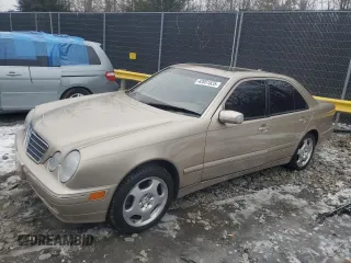 2002 Mercedes-Benz E-Class AWD with VIN WDBJF83J02X064893, listed as a Copart auction lot 42051535 with 48,190 mi miles and Clean Title. Bid and sale history available at carsss.com. Image 1.