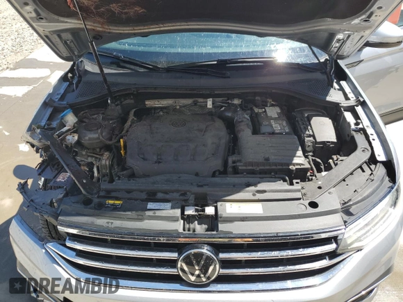 2024 Volkswagen Tiguan SE with VIN 3VV3B7AXXRM048869, listed as a Copart auction lot 56063825 with 30,881 mi miles and Clean title. Bid and sale history available at DreamBid. Image 12.