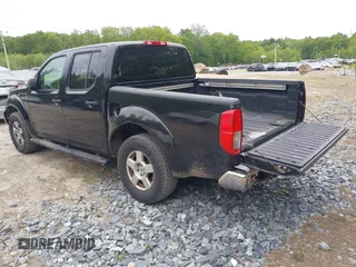 2007 Nissan Frontier Nismo with VIN 1N6AD07W37C439041, listed as a IAAI auction lot 42257490 with 137,550 mi miles and . Bid and sale history available at DreamBid. Image 3.