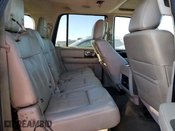 2017 Lincoln Navigator Select z VIN 5LMJJ3JT9HEL04219, wystawiony jako Copart lot #46553165 z przebiegiem 163 710 mil mil oraz Czysty tytuł • Clean title. Historia ofert i sprzedaży dostępna na DreamBid. Obrazek 11.