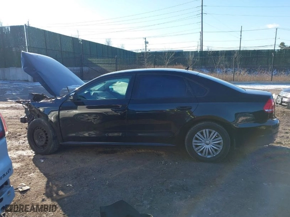 2015 Volkswagen Passat 1.8T S with VIN 1VWAT7A34FC044696, listed as a IAAI auction lot 41578529 with 98,856 mi miles. Bid and sale history available at carsss.com. Image 14.