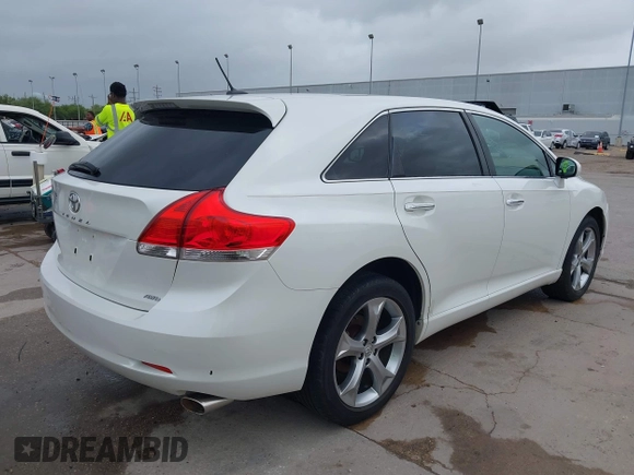 2009 Toyota Venza with VIN 4T3BK11A59U018096, listed as a IAAI auction lot 41920418 with 179,359 mi miles. Bid and sale history available at carsss.com. Image 4.