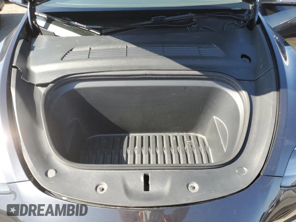 2024 Tesla Model Y with VIN 7SAYGDED7RF056973, listed as a Copart auction lot 55310705 with 15,391 mi miles and Salvage Title. Bid and sale history available at DreamBid. Image 11.