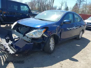 2019 Nissan Versa SV z VIN 3N1CN7AP2KL842799, wystawiony jako IAAI lot #42051006 z przebiegiem 123 075 mil mil oraz . Historia ofert i sprzedaży dostępna na DreamBid. Obrazek 17.