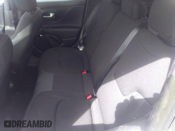 2018 Jeep Renegade Altitude with VIN ZACCJABBXJPH96654, listed as a IAAI auction lot 39966885 with 109,750 mi miles and . Bid and sale history available at DreamBid. Image 8.