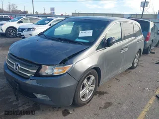 2012 Honda Odyssey Touring with VIN 5FNRL5H99CB033289, listed as a IAAI auction lot 41407301 with NaN miles. Bid and sale history available at carsss.com. Image 17.