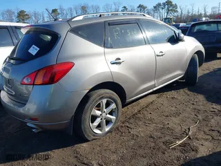 2010 Nissan Murano SL with VIN JN8AZ1MW1AW122707, listed as a IAAI auction lot 41679953 with 999,999 mi miles. Bid and sale history available at carsss.com. Image 4.