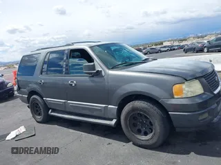 2004 Ford Expedition Special Service with VIN 1FMRU15WX4LB52060, listed as a IAAI auction lot 41963092 with 202,622 mi miles. Bid and sale history available at carsss.com. Image 12.