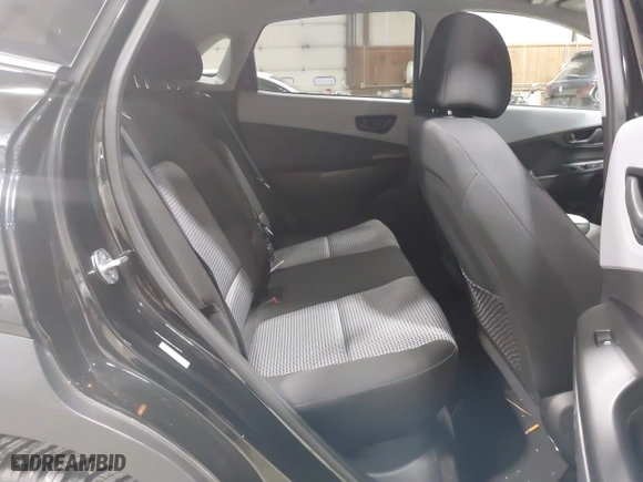 2019 Hyundai Kona SEL with VIN KM8K6CAA4KU382976, listed as a IAAI auction lot 41820749 with 61,619 mi miles. Bid and sale history available at carsss.com. Image 8.