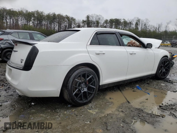 2014 Chrysler 300 with VIN 2C3CCAAG9EH220962, listed as a Copart auction lot 50190485 with 129,098 mi miles and Salvage Title. Bid and sale history available at carsss.com. Image 3.
