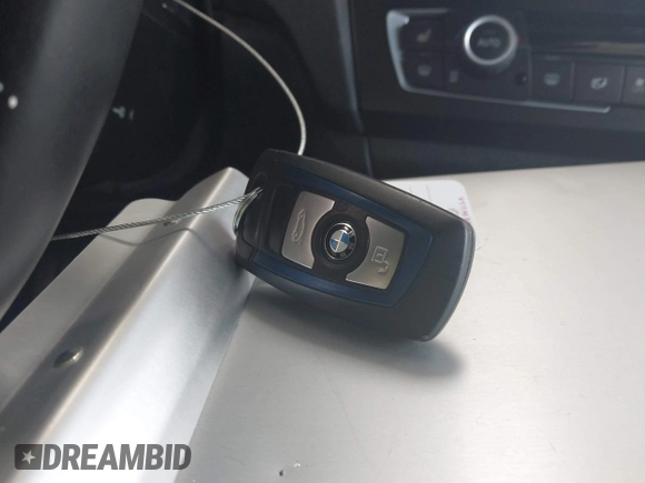 2014 BMW 2 Series M235i с VIN WBA1J7C53EVW84714, выставлен на аукционе IAAI как лот 42128399 с пробегом 63 751 миль миль и . История ставок и продаж доступна на DreamBid. Изображение 11.