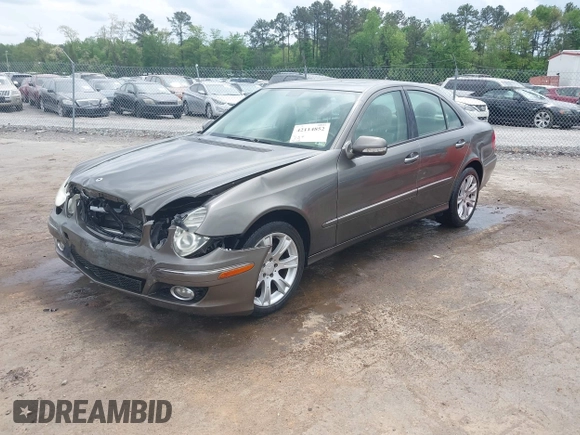 2009 Mercedes-Benz E Luxury 3.5L with VIN WDBUF87X09B418737, listed as a IAAI auction lot 42114852 with 93,014 mi miles. Bid and sale history available at carsss.com. Image 17.