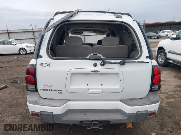 2006 Chevrolet TrailBlazer LS with VIN 1GNET16S666140823, listed as a IAAI auction lot 41557307 with 241,100 mi miles and . Bid and sale history available at DreamBid. Image 17.
