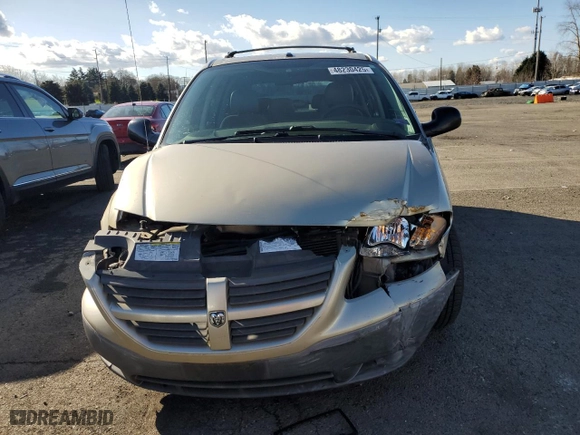 2006 Dodge Caravan SE with VIN 1D4GP25R76B695526, listed as a Copart auction lot 48230425 with 197,260 mi miles and Salvage Title. Bid and sale history available at carsss.com. Image 5.