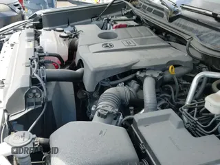 2024 Toyota Tundra Platinum с VIN 5TFNA5DB8RX134285, выставлен на аукционе IAAI как лот 42209702 с пробегом 31 014 миль миль и . История ставок и продаж доступна на DreamBid. Изображение 24.