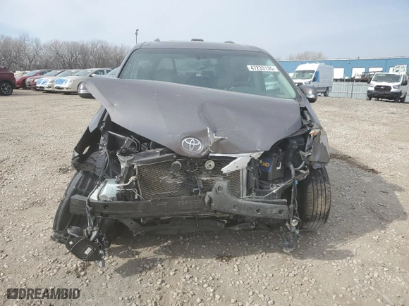 2014 Toyota Sienna XLE with VIN 5TDYK3DC5ES480883, listed as a Copart auction lot 47974995 with 192,316 mi miles and Salvage Title. Bid and sale history available at carsss.com. Image 5.