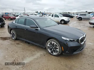 2024 BMW 5 Series 530i with VIN WBA43FJ08RCR53817, listed as a Copart auction lot 42579325 with 2,903 mi miles and Salvage Title. Bid and sale history available at carsss.com. Image 4.