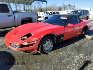 1993 Chevrolet Corvette z VIN 1G1YY33P7P5101371, wystawiony jako Copart lot #52354945 z przebiegiem 195 056 mil mil oraz Szkoda całkowita • Salvage title. Historia ofert i sprzedaży dostępna na DreamBid. Obrazek 1.
