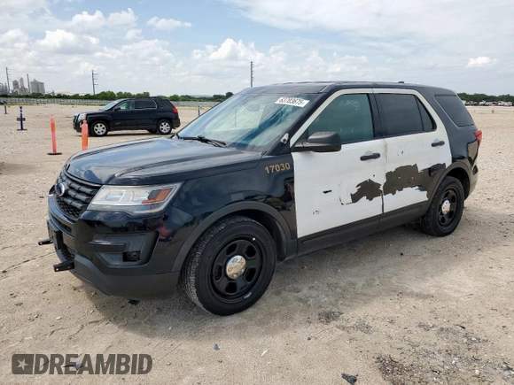 2017 Ford Police Interceptor Utility z VIN 1FM5K8AR7HGD58691, wystawiony jako Copart lot #63703675 z przebiegiem 96 858 mil mil oraz Szkoda całkowita • Salvage title. Historia ofert i sprzedaży dostępna na DreamBid. Obrazek 1.