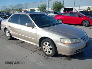 2001 Honda Accord EX z VIN JHMCG66801C010759, wystawiony jako IAAI lot #42303890 z przebiegiem 216 143 mil mil oraz . Historia ofert i sprzedaży dostępna na DreamBid. Obrazek 1.