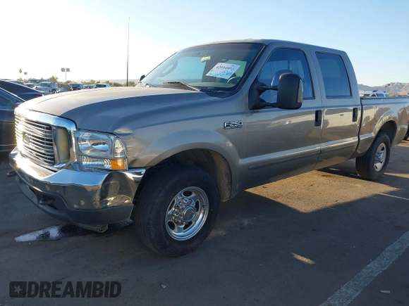 2003 Ford Super Duty F-250 XL with VIN 1FTNW20L53ED10663, listed as a IAAI auction lot 42014993 with 384,089 mi miles. Bid and sale history available at carsss.com. Image 6.