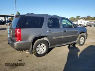 2007 GMC Yukon SLE with VIN 1GKFC13J17J109300, listed as a Copart auction lot 76907754 with 238,499 mi miles and Salvage Title. Bid and sale history available at carsss.com. Image 3.