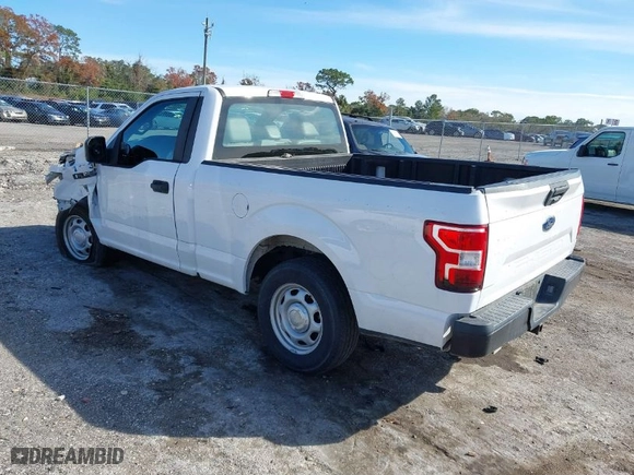 2019 Ford F-150 XL with VIN 1FTMF1CB5KKE51502, listed as a IAAI auction lot 41364421 with 38,814 mi miles. Bid and sale history available at carsss.com. Image 3.