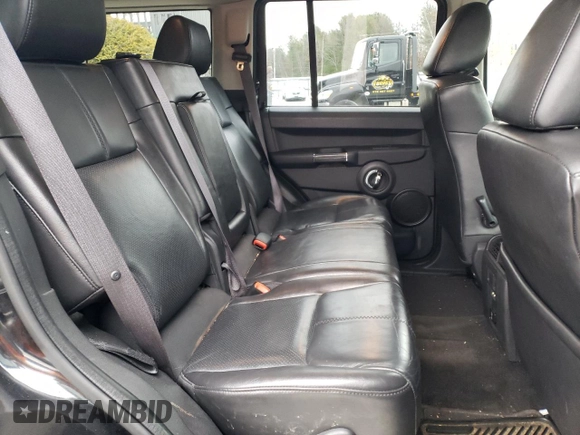 2010 Jeep Commander Limited with VIN 1J4RG5GT1AC113403, listed as a Copart auction lot 85916484 with 69,515 mi miles and Clean title. Bid and sale history available at DreamBid. Image 11.