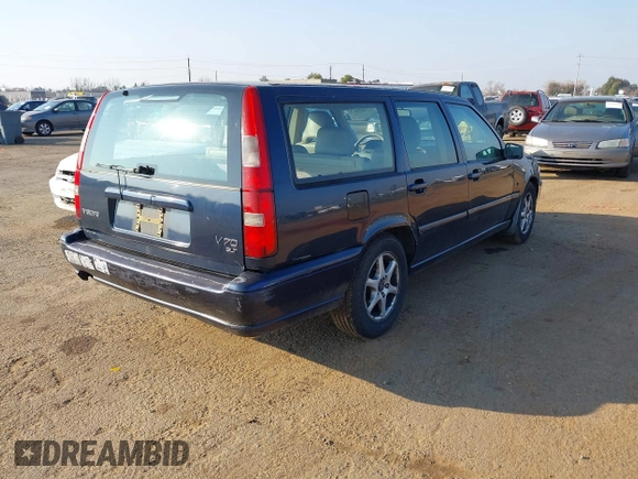 1999 Volvo V70 с VIN YV1LW56D5X2558065, выставлен на аукционе IAAI как лот 41467911 с пробегом 173 951 миль миль и . История ставок и продаж доступна на DreamBid. Изображение 4.