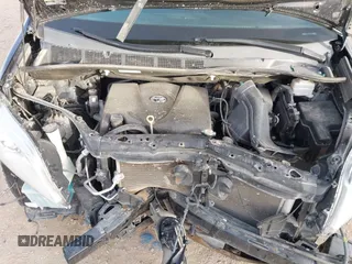 2019 Toyota Sienna XLE Auto Access Seat with VIN 5TDYZ3DCXKS986393, listed as a IAAI auction lot 41451840 with 93,424 mi miles. Bid and sale history available at carsss.com. Image 10.