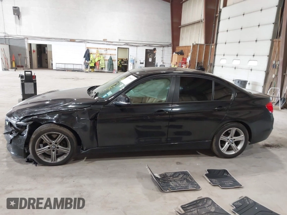 2014 BMW 3 Series 328i xDrive с VIN WBA3B5G53ENS09259, выставлен на аукционе IAAI как лот 42358472 с пробегом 152 425 миль миль и . История ставок и продаж доступна на DreamBid. Изображение 14.