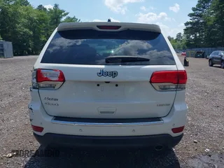 2017 Jeep Grand Cherokee Limited with VIN 1C4RJFBG5HC840867, listed as a IAAI auction lot 42662015 with 146,065 mi miles and . Bid and sale history available at DreamBid. Image 16.