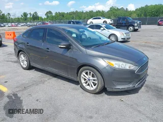 2016 Ford Focus SE with VIN 1FADP3F26GL207417, listed as a IAAI auction lot 42107442 with 116,700 mi miles. Bid and sale history available at carsss.com. Image 1.
