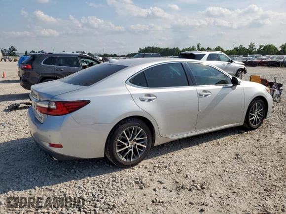 2016 Lexus ES 330 z VIN 58ABK1GG8GU003506, wystawiony jako Copart lot #59234345 z przebiegiem 172 287 mil mil oraz Szkoda całkowita • Salvage title. Historia ofert i sprzedaży dostępna na DreamBid. Obrazek 3.