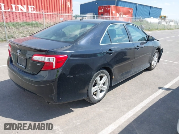 2012 Toyota Camry L with VIN 4T1BF1FK5CU085710, listed as a IAAI auction lot 42059895 with 129,247 mi miles. Bid and sale history available at carsss.com. Image 4.