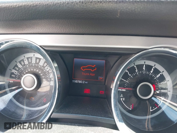 2013 Ford Mustang V6 с VIN 1ZVBP8EM9D5246601, выставлен на аукционе IAAI как лот 42239109 с пробегом 116 780 миль миль и . История ставок и продаж доступна на DreamBid. Изображение 7.