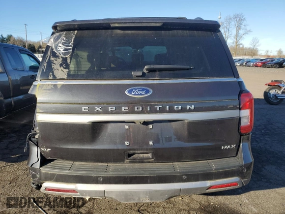 2023 Ford Expedition Max XLT z VIN 1FMJK1J87PEA51321, wystawiony jako Copart lot #47308885 z przebiegiem 10 310 mil mil oraz Czysty tytuł • Clean title. Historia ofert i sprzedaży dostępna na DreamBid. Obrazek 6.