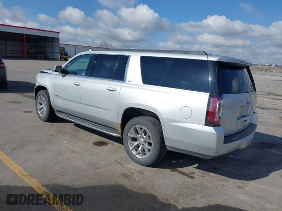 2015 GMC Yukon XL SLT z VIN 1GKS2HKCXFR618783, wystawiony jako IAAI lot #42081053 z przebiegiem 230 368 mil mil oraz . Historia ofert i sprzedaży dostępna na DreamBid. Obrazek 3.