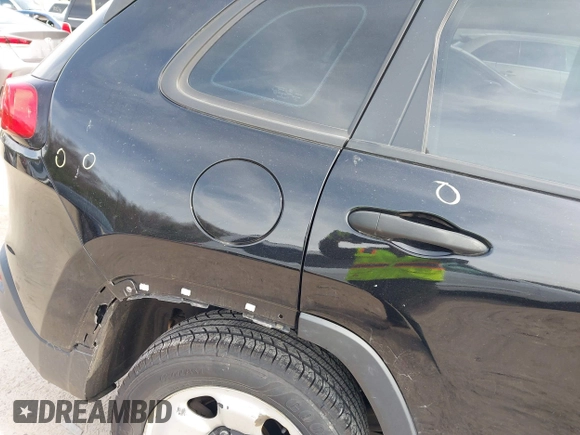 2017 Jeep Cherokee Sport with VIN 1C4PJLAB8HW508528, listed as a IAAI auction lot 42148894 with 104,646 mi miles and . Bid and sale history available at DreamBid. Image 20.