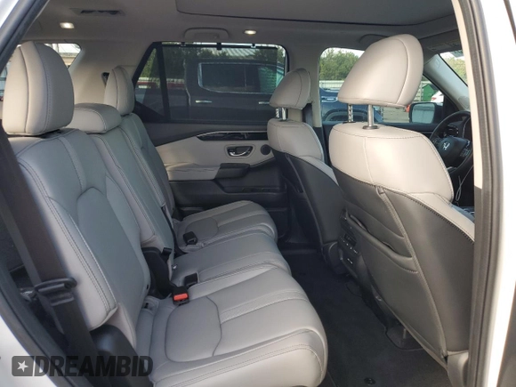 2024 Honda Pilot Touring с VIN 5FNYG2H76RB008887, выставлен на аукционе Copart как лот 46479745 с пробегом 12 947 миль миль и Списание • Salvage title. История ставок и продаж доступна на DreamBid. Изображение 11.