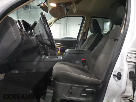 2010 Ford Explorer z VIN 1FMEU7D89AUA09742, wystawiony jako Copart lot #44901595 z przebiegiem 122 509 mil mil oraz Szkoda całkowita • Salvage title. Historia ofert i sprzedaży dostępna na DreamBid. Obrazek 7.