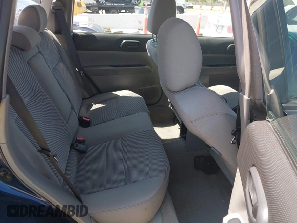 2006 Subaru Forester 2.5 X with VIN JF1SG63646H739962, listed as a IAAI auction lot 42168914 with 164,875 mi miles. Bid and sale history available at carsss.com. Image 8.